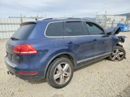 
										2012 Volkswagen Touareg full									