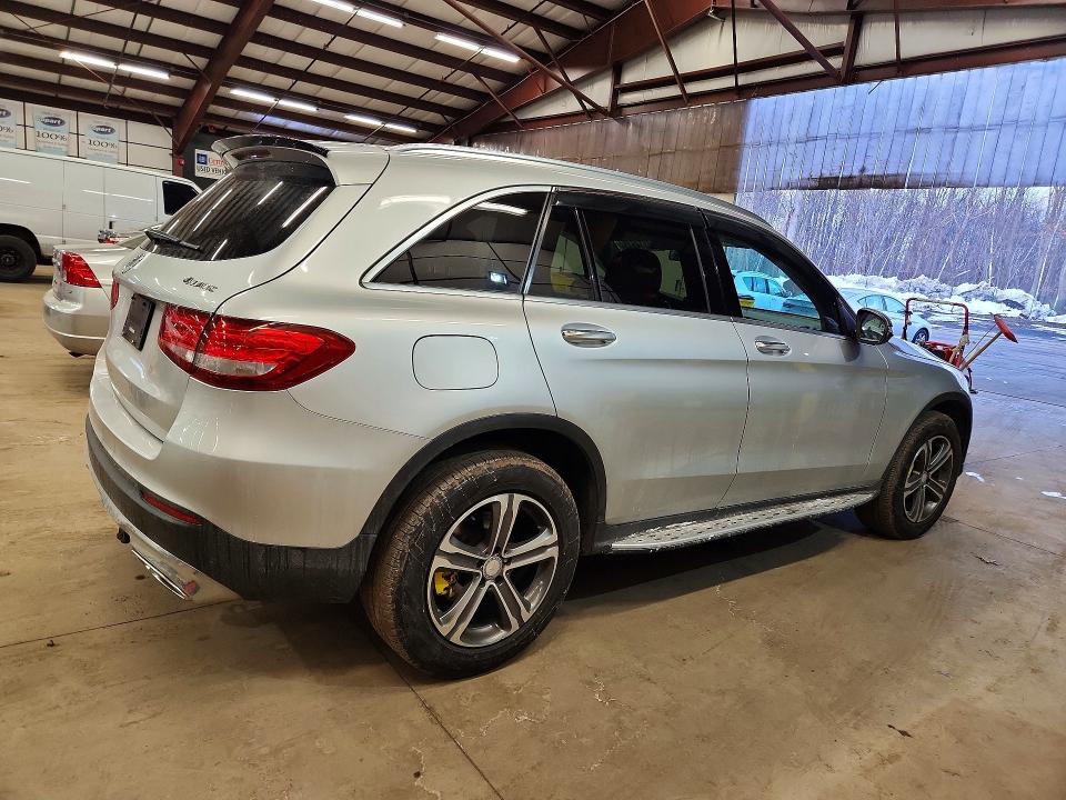 2016 Mercedes-benz Glc