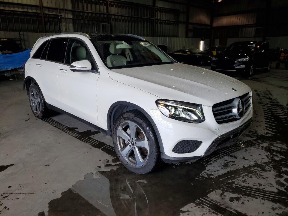 2017 Mercedes-benz Glc
