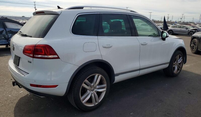 
								2014 Volkswagen Touareg full									