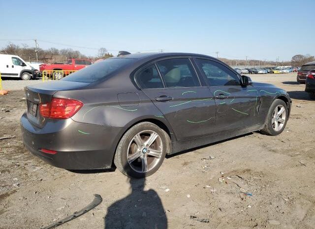 
								2013 BMW 3 series full									