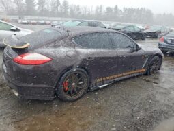 
										2013 Porsche Panamera full									