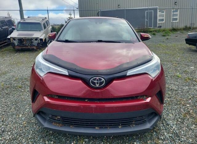 
								2018 Toyota C-hr full									