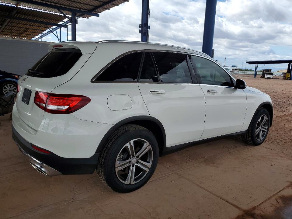 2017 Mercedes-benz Glc