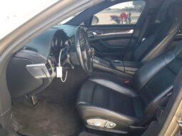 
										2011 Porsche Panamera full									