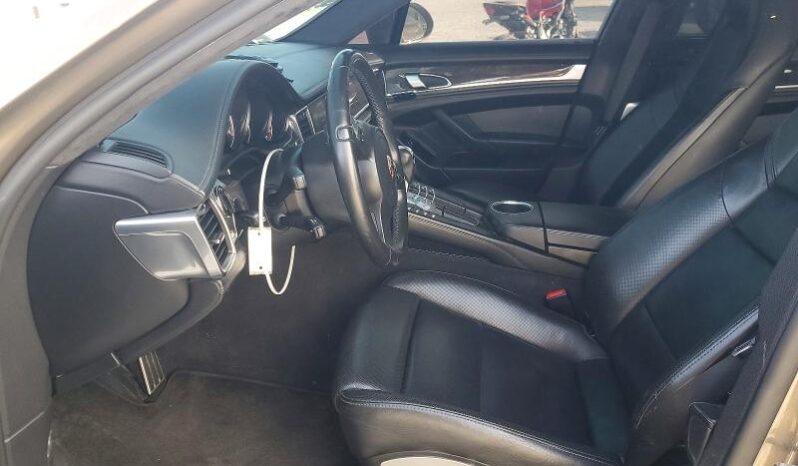 
								2011 Porsche Panamera full									