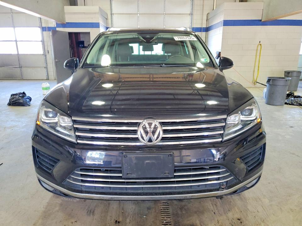 2016 Volkswagen Touareg