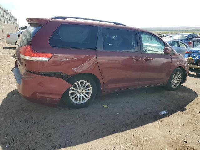 2013 Toyota Sienna xle