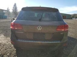
										2013 Volkswagen Touareg full									