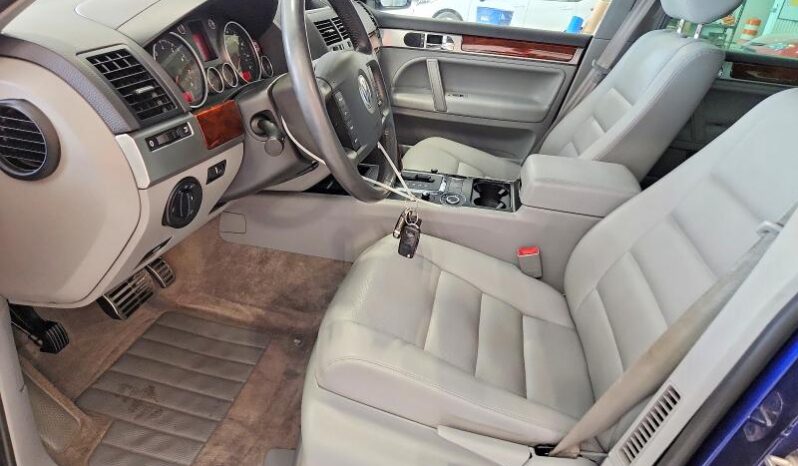 
								2004 Volkswagen Touareg full									