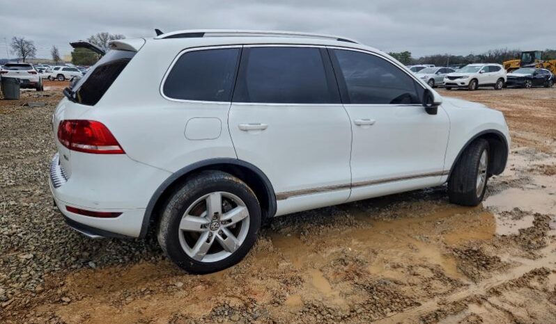 
								2012 Volkswagen Touareg full									