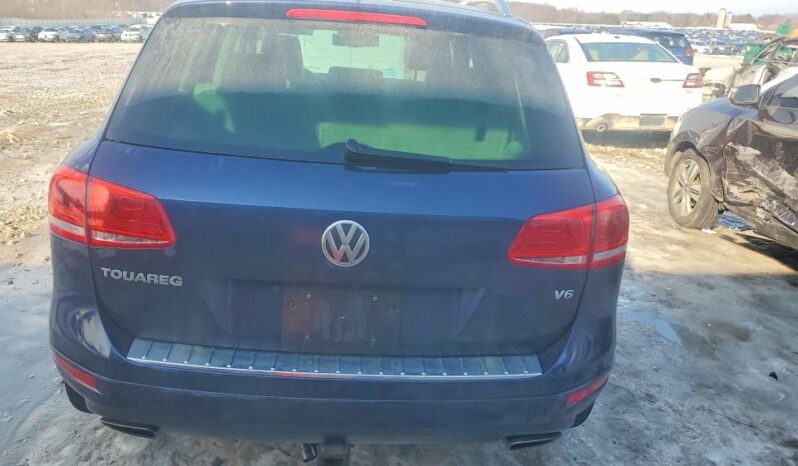 
								2014 Volkswagen Touareg full									