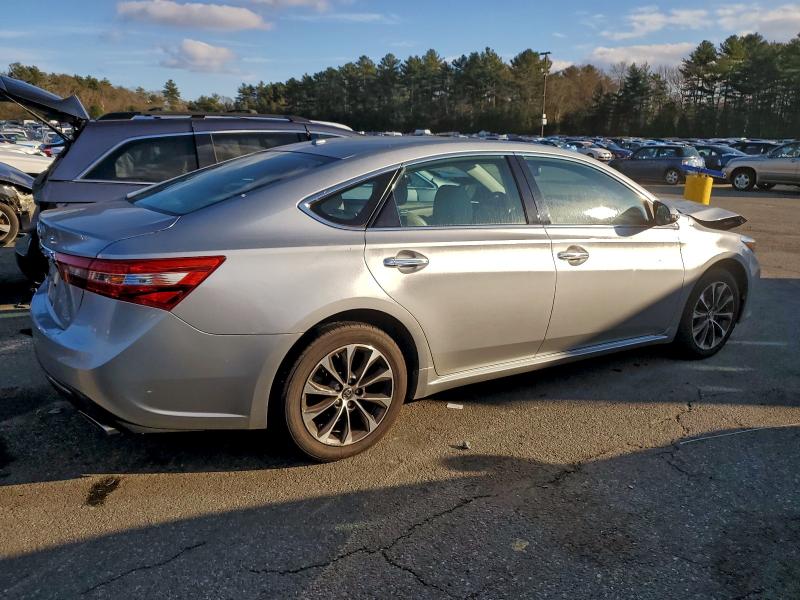 2016 Toyota Avalon