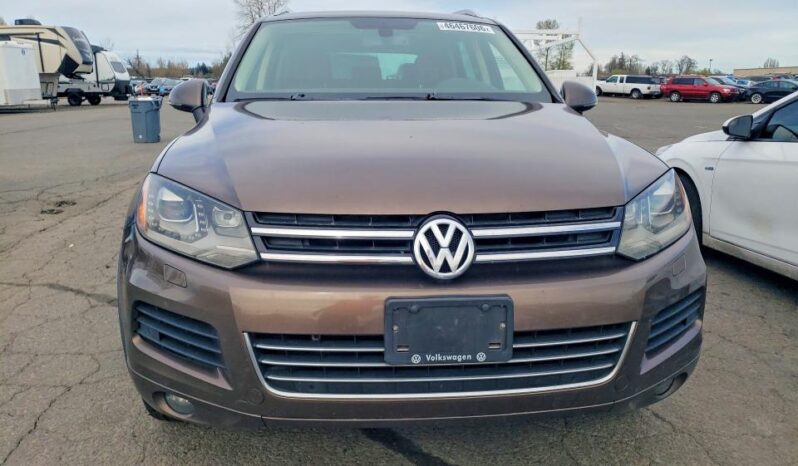 
								2012 Volkswagen Touareg full									