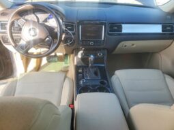 
										2014 Volkswagen Touareg full									