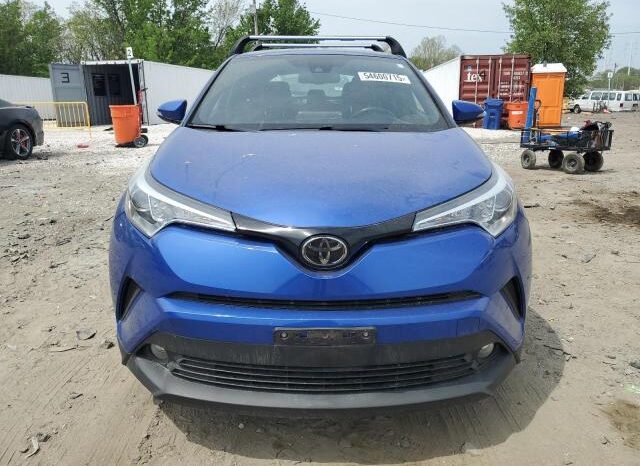 
								2018 Toyota C-hr full									
