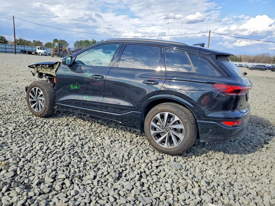 2025 Audi Q6
