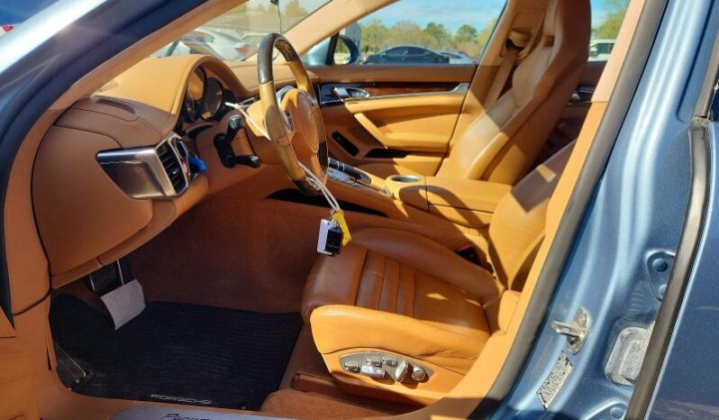 
								2015 Porsche Panamera full									