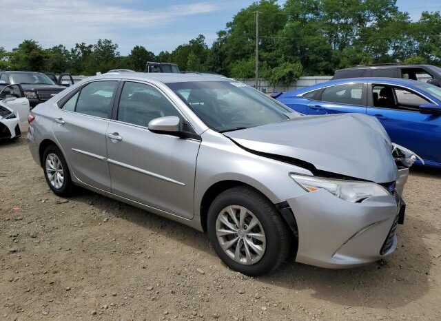 
								2017 Toyota Camry full									