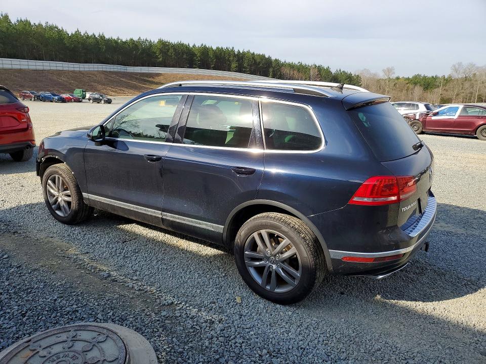 2016 Volkswagen Touareg