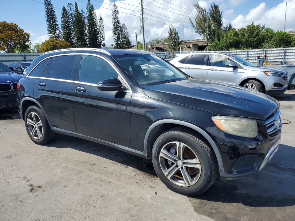 2016 Mercedes-benz Glc