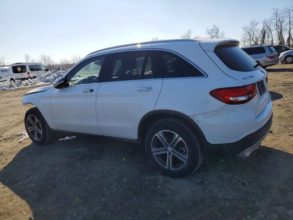 2016 Mercedes-benz Glc