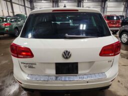 
										2014 Volkswagen Touareg full									