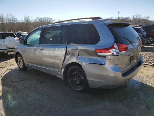 2012 Toyota Sienna xle