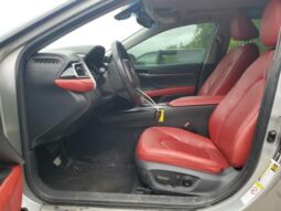 
										2018 Toyota Camry xse full									