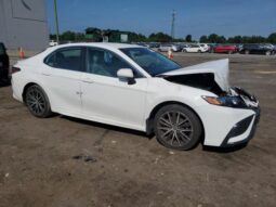 
										2023 Toyota Camry full									