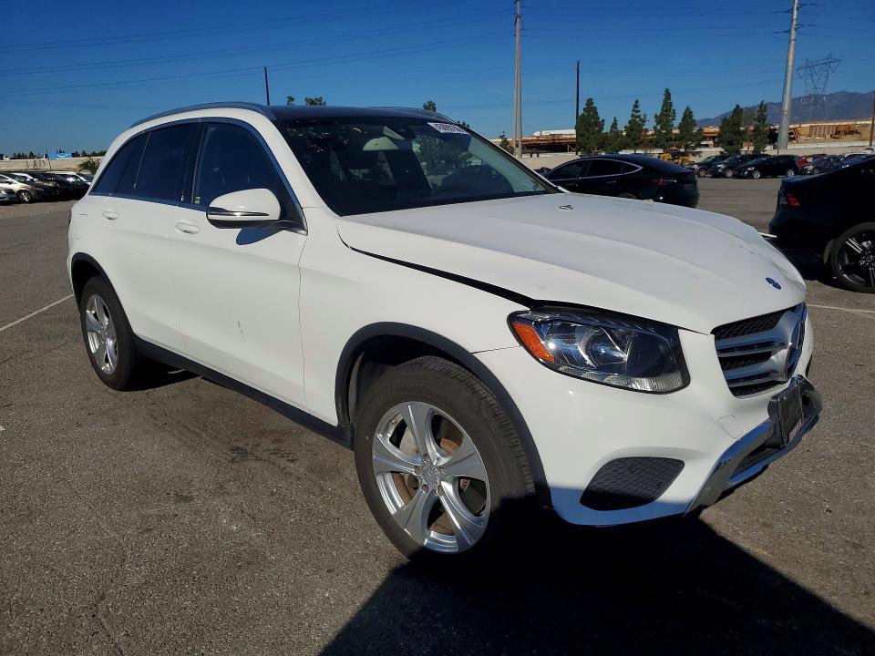 2016 Mercedes-benz Glc