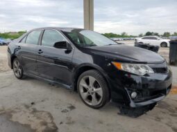 
										2012 Toyota Camry full									