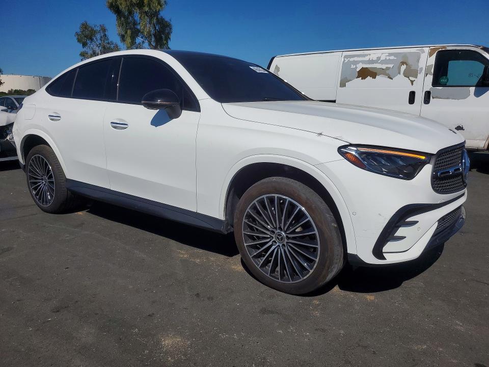 2024 Mercedes-benz Glc