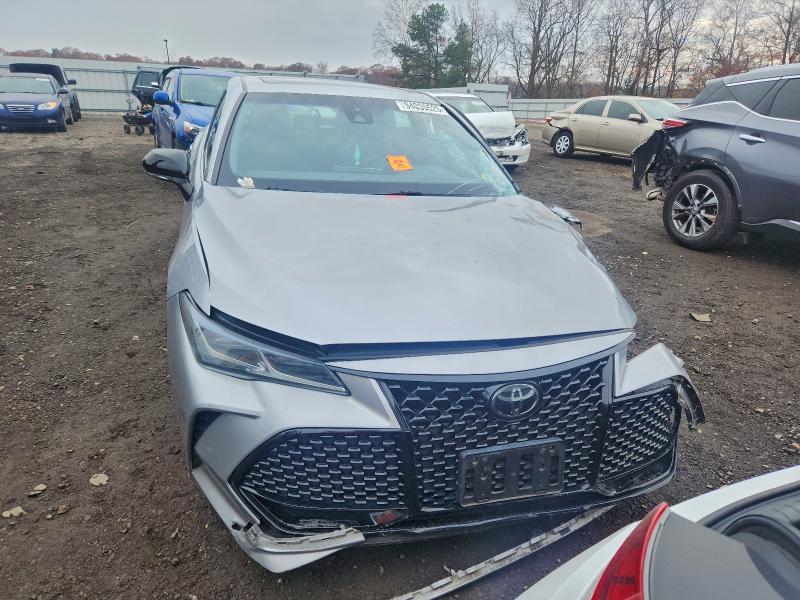 2019 Toyota Avalon