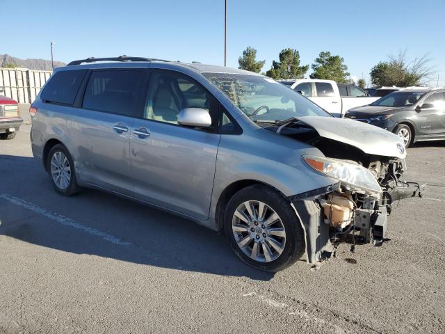 2012 Toyota Sienna