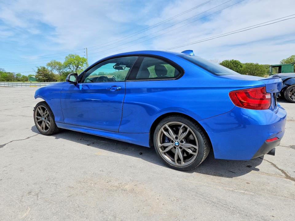 2016 BMW M235i