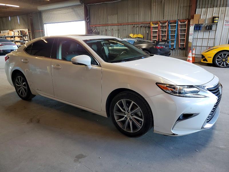 2016 Lexus Es 300h