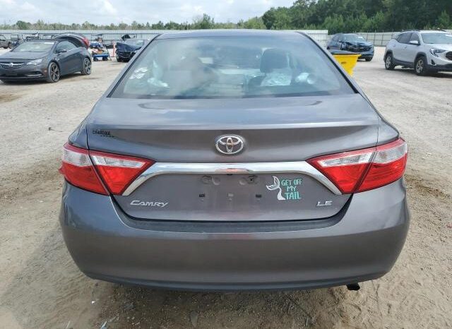 
								2017 Toyota Camry le full									