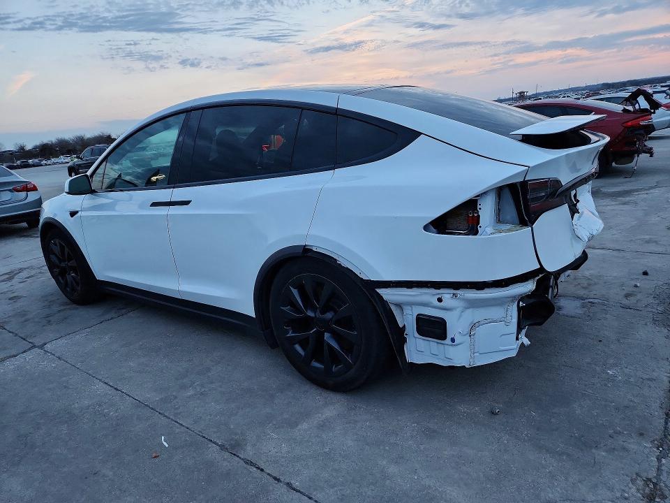 2022 Tesla Model x