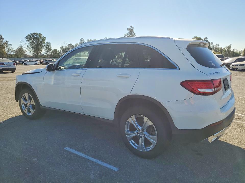 2016 Mercedes-benz Glc