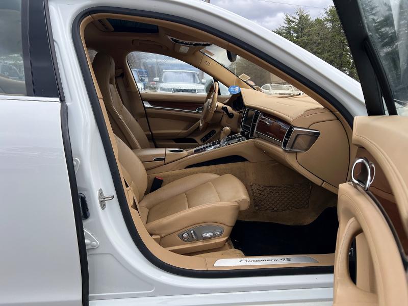 2014 Porsche Panamera