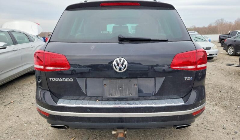 
								2016 Volkswagen Touareg full									