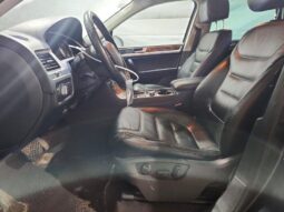 
										2012 Volkswagen Touareg full									
