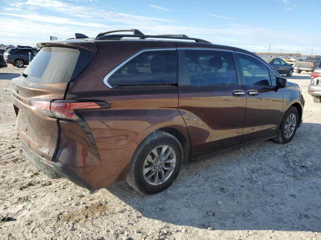 2021 Toyota Sienna xle