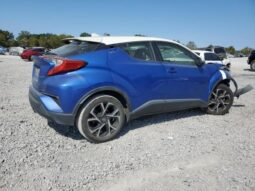 
										2018 Toyota C-hr full									