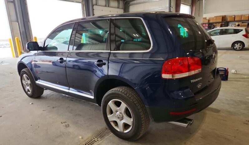 
								2004 Volkswagen Touareg full									
