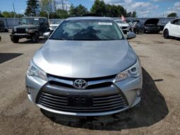 
										2016 Toyota Camry le full									