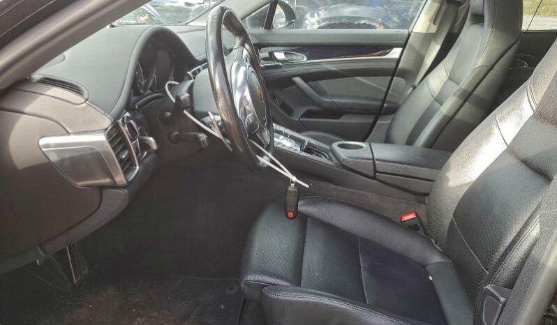 
								2016 Porsche Panamera full									
