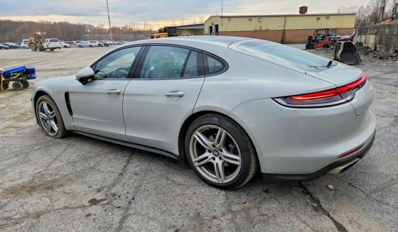 
								2022 Porsche Panamera full									
