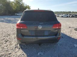 
										2012 Volkswagen Touareg full									